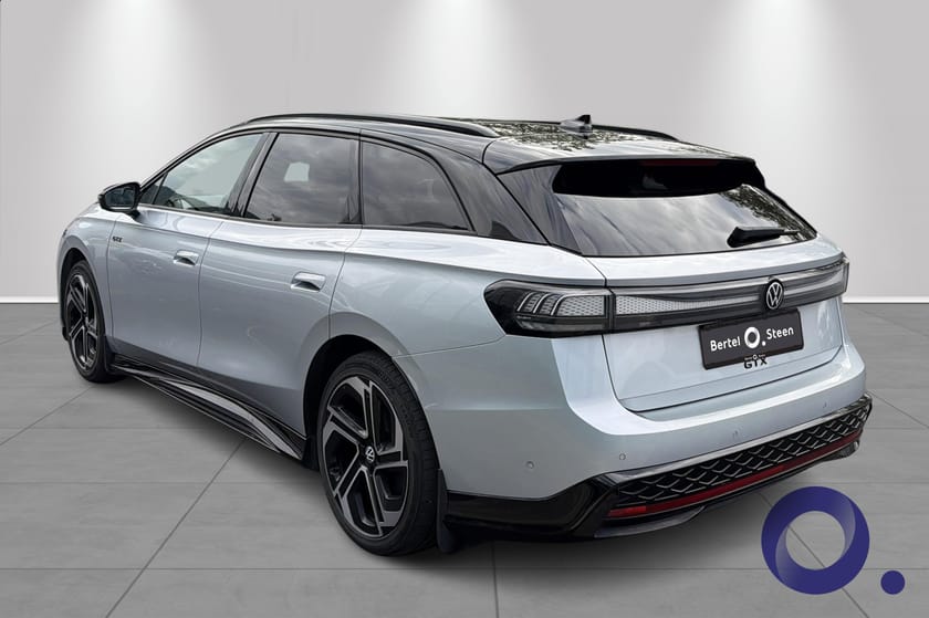 Bilde 3 av Volkswagen ID.7 GTX Tourer