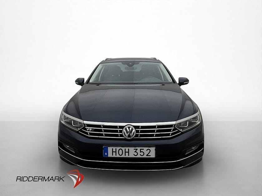 Bild 2 av Volkswagen Passat Sportscombi TDI 4M R-Line Cockpit Värmare Kamera Drag