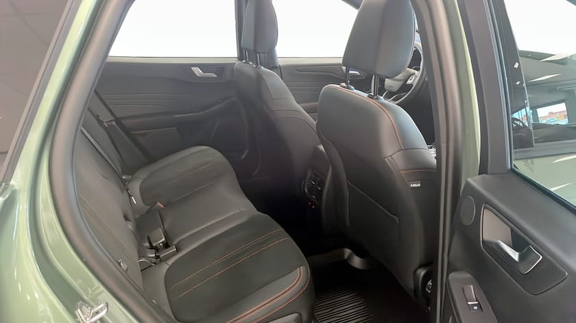 Bild 5 av Ford Kuga Plug-In Hybrid ST-LINE X 2.5 FWD 243HK BLACK ED DEMO