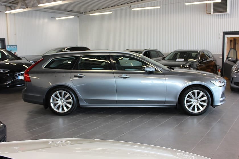 Bild 5 av Volvo V90 D4 190 Momentum SoV Drag