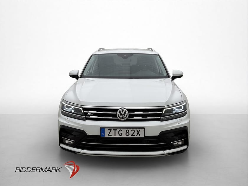 Bild 2 av Volkswagen Tiguan Allspace 7-sätes 4M 200hk R-Line 7sit Cockpit Värm