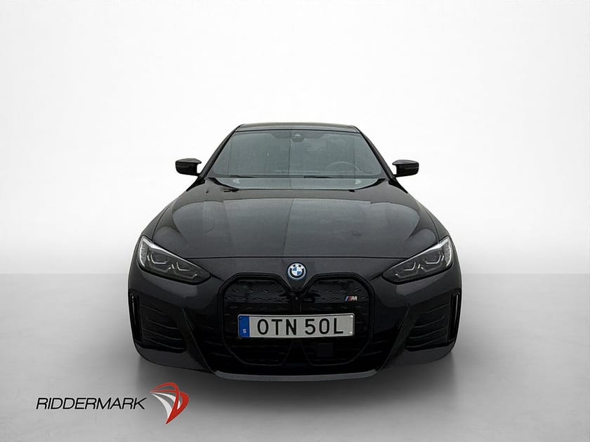 Bild 2 av BMW i4 M50 xDrive Gran Coupé M Sport H/K Skinn Drag 360° HUD CarPlay