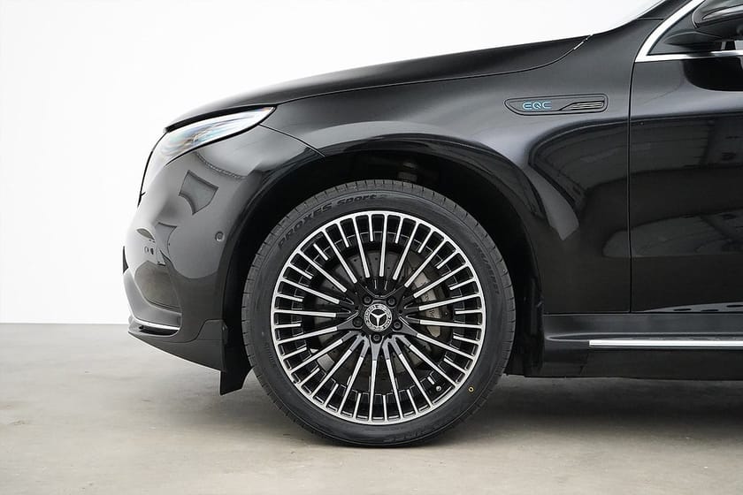Bild 3 av Mercedes-Benz EQC 400 4MATIC / 408hk / SE SPEC / RÄNTEKAMPANJ