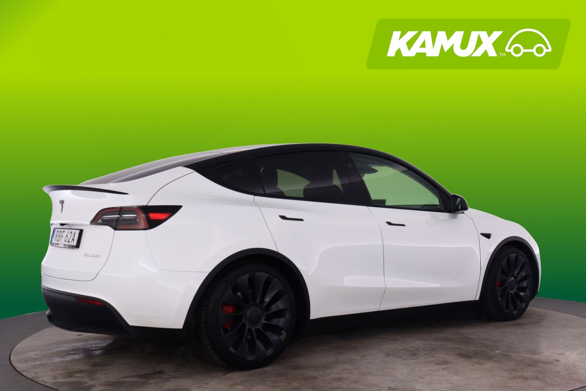 Tesla Model Y 2024, kuva 2/10