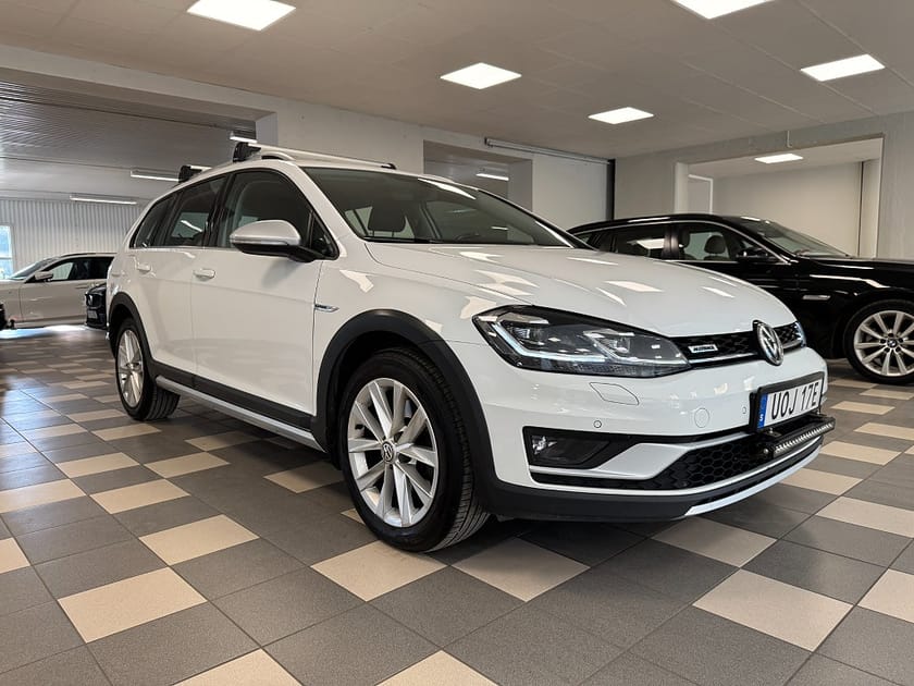 Bild 3 av Volkswagen Golf Alltrack 2.0 TDI 4M B-Kamera Dieselv. Drag  184 Hk