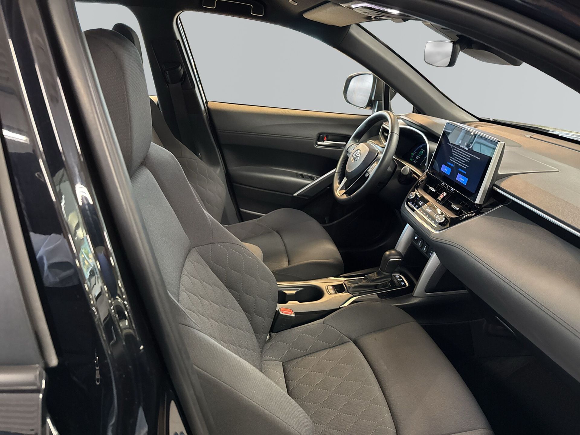 Toyota Corolla Cross 2025, bild 6/10