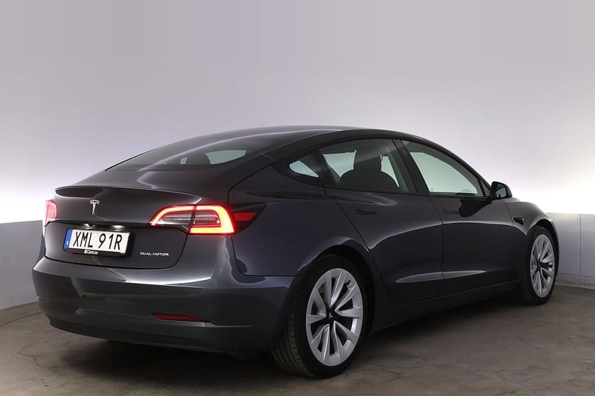 Bild 5 av Tesla Model 3 Long Range AWD Refresh Autopilot 19" Pano Drag