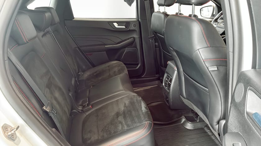 Bild 5 av Ford Kuga Plug-In Hybrid St-line x Plug in