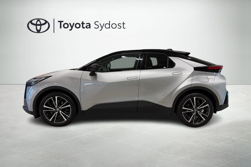 Bild 2 av Toyota C-HR Hybrid AWD-i 2.0 Executive Komfortpaket (LED-ramp)