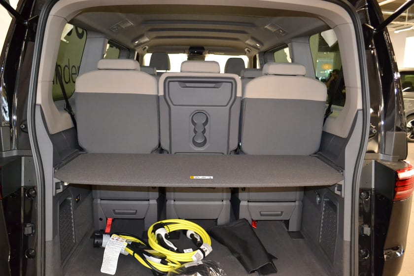 Bild 5 av Volkswagen Multivan eHybrid 4M 4MOTION