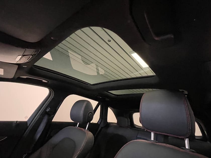 Bild 3 av Mercedes-Benz GLC 220 d 4MATIC AMG Plus Sport Drag Nav 360 kamera Panorama