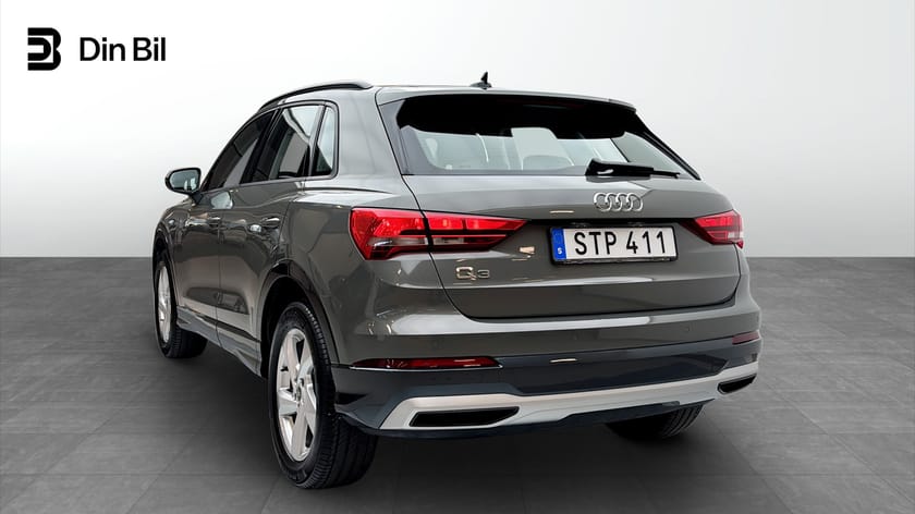 Bild 3 av Audi Q3 35 TFSI 150HK Cockpit Carplay