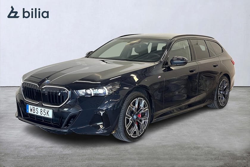 Bild 1 av BMW i5 xDrive40 Touring SE SPEC M Sport PRO/Pano/HuD/B&W/Drag