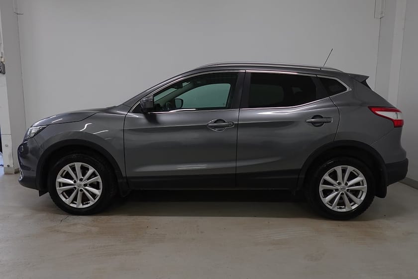 Bild 3 av Nissan Qashqai 1.6 dCi 130hk XTRONIC Eu6 Panorama 360° Navi