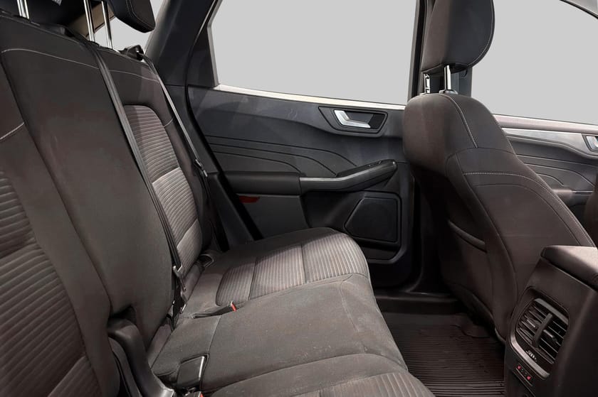 Bild 5 av Ford Kuga Plug-In Hybrid 225hk Nordic *KAMPANJRÄNTA 4,95%*