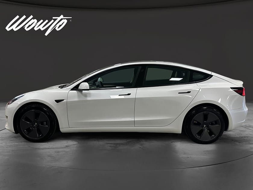 Bild 3 av Tesla Model 3 Long Range AWD 498hk Panorama