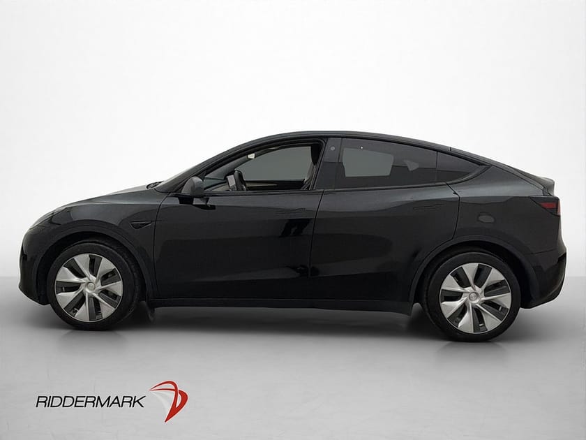 Bild 5 av Tesla Model Y Standard Range RWD