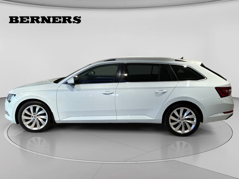 Bild 2 av Škoda Superb Kombi