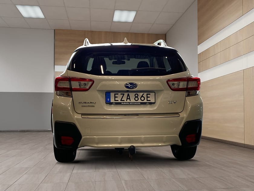 Bild 4 av Subaru XV 2.0i Aut AWD Summit *Bränslevärmare*