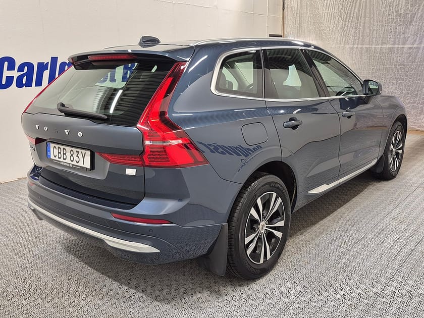 Bild 4 av Volvo XC60 T6 Recharge Core Bright plug in AWD 350HK 4x4 Panorama