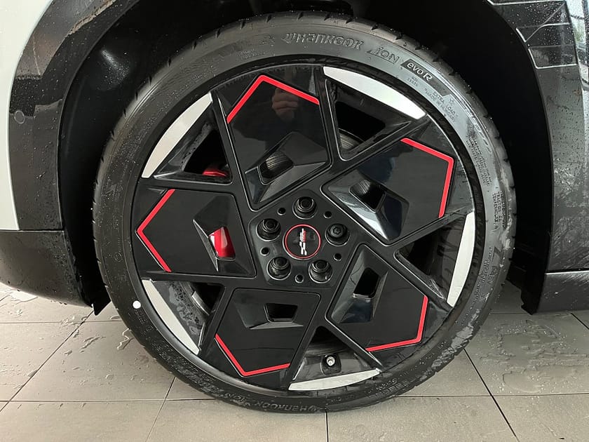 Bild 4 av MINI John Cooper Works Aceman JCW E S Plus Paket