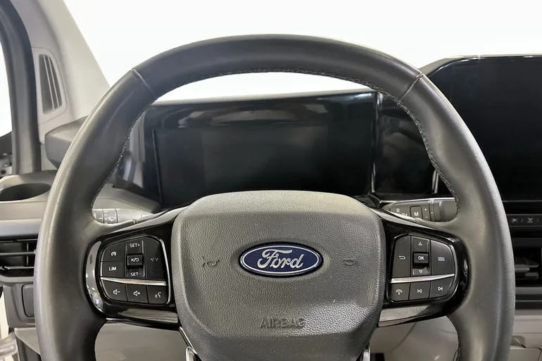 Ford Transit Custom 320