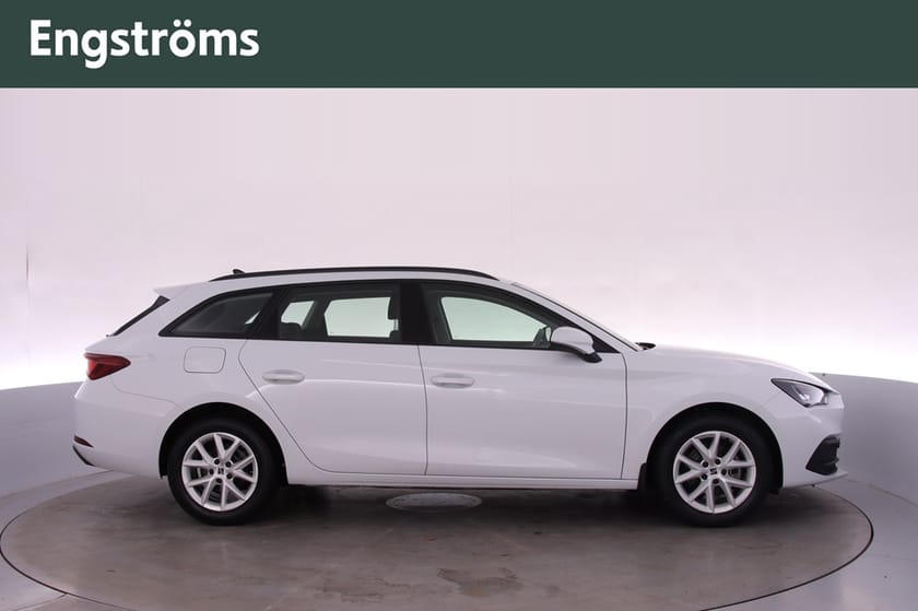 Bild 2 av SEAT Leon Sportstourer eTSI 115Hk Dragkrok/värmare