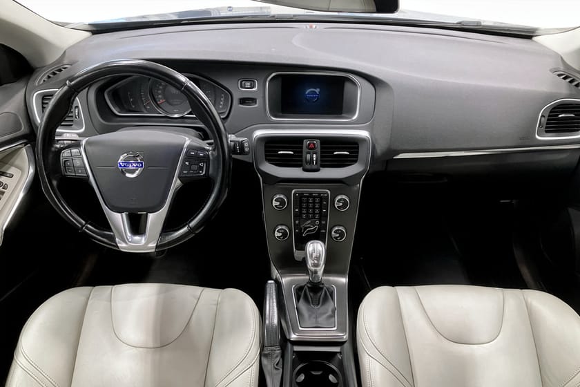 Bild 4 av Volvo V40 D3 Summum