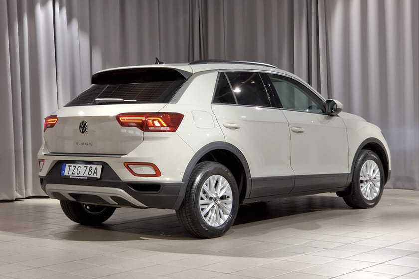 Bild 5 av Volkswagen T-Roc | Farthållare | Digital cockpit | 110 hk 6 vxl