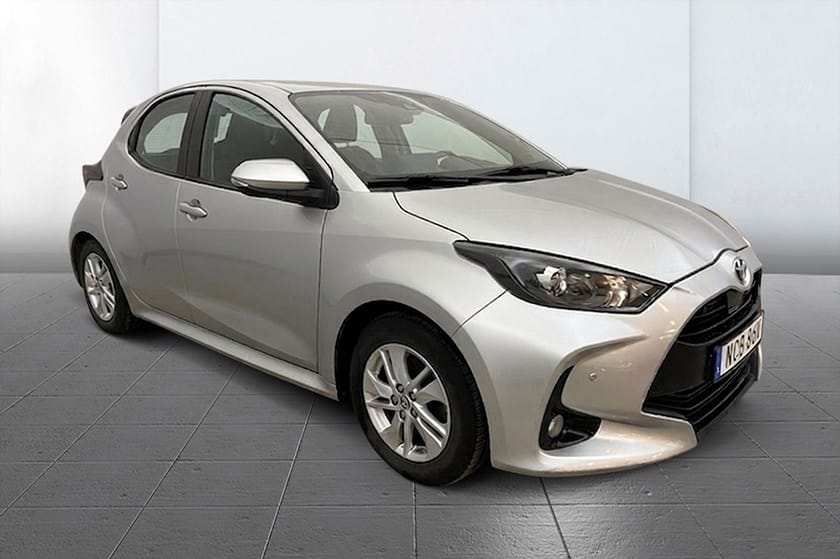 Bild 3 av Toyota Yaris Hybrid Aut Kamera Filassist Rattvärme MOMS 116hk