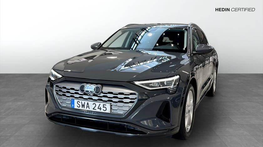 Bild 1 av Audi Q8 50 e-tron quattro | 340hk | Drag