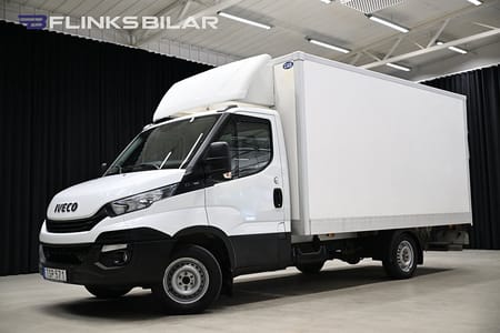 Iveco Daily 35-140 Chassis Cab 136HK Automat|Volymskåp|BG-Lyft|NyKamrem|Lastar1018kg