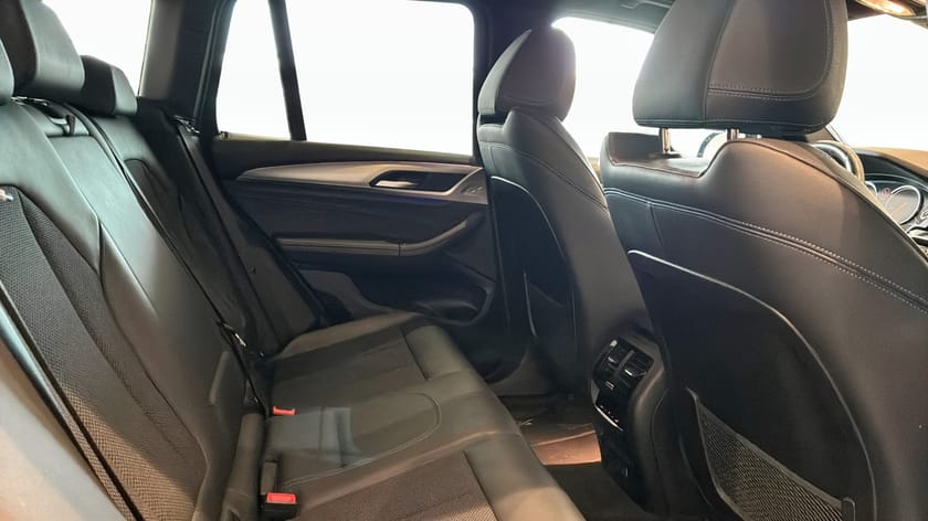 Bild 5 av BMW X3 xDrive20d M sport, Rattvärme, Värmare
