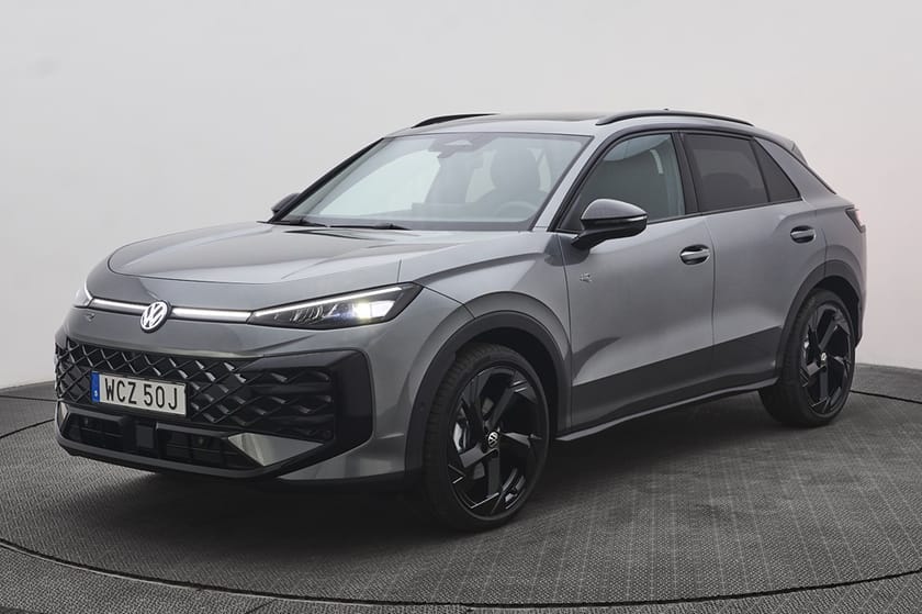Bild 2 av Volkswagen T-Roc R-LINE  1.5 eTSI 150hk DSG7