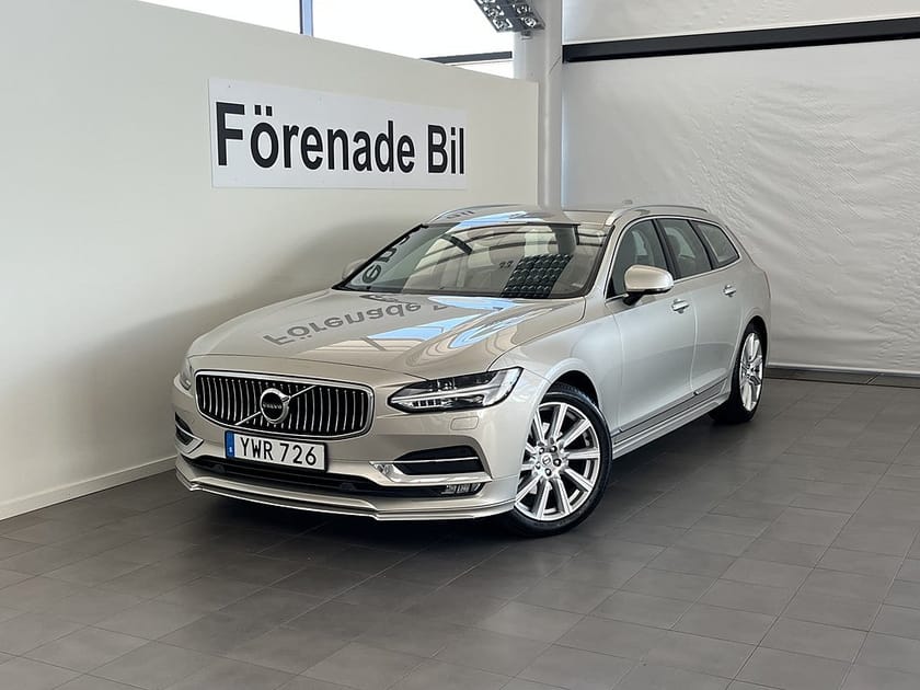 Bild 1 av Volvo V90 T5 Inscription Auto HeadUp Display PilotAssist Drag 19"