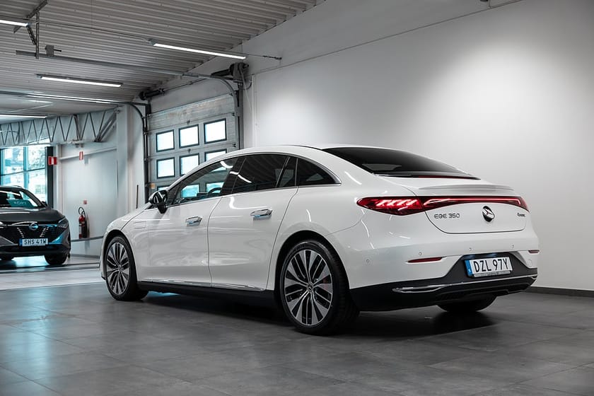 Bild 2 av Mercedes-Benz EQE 350 4MATIC Electric Art Line
