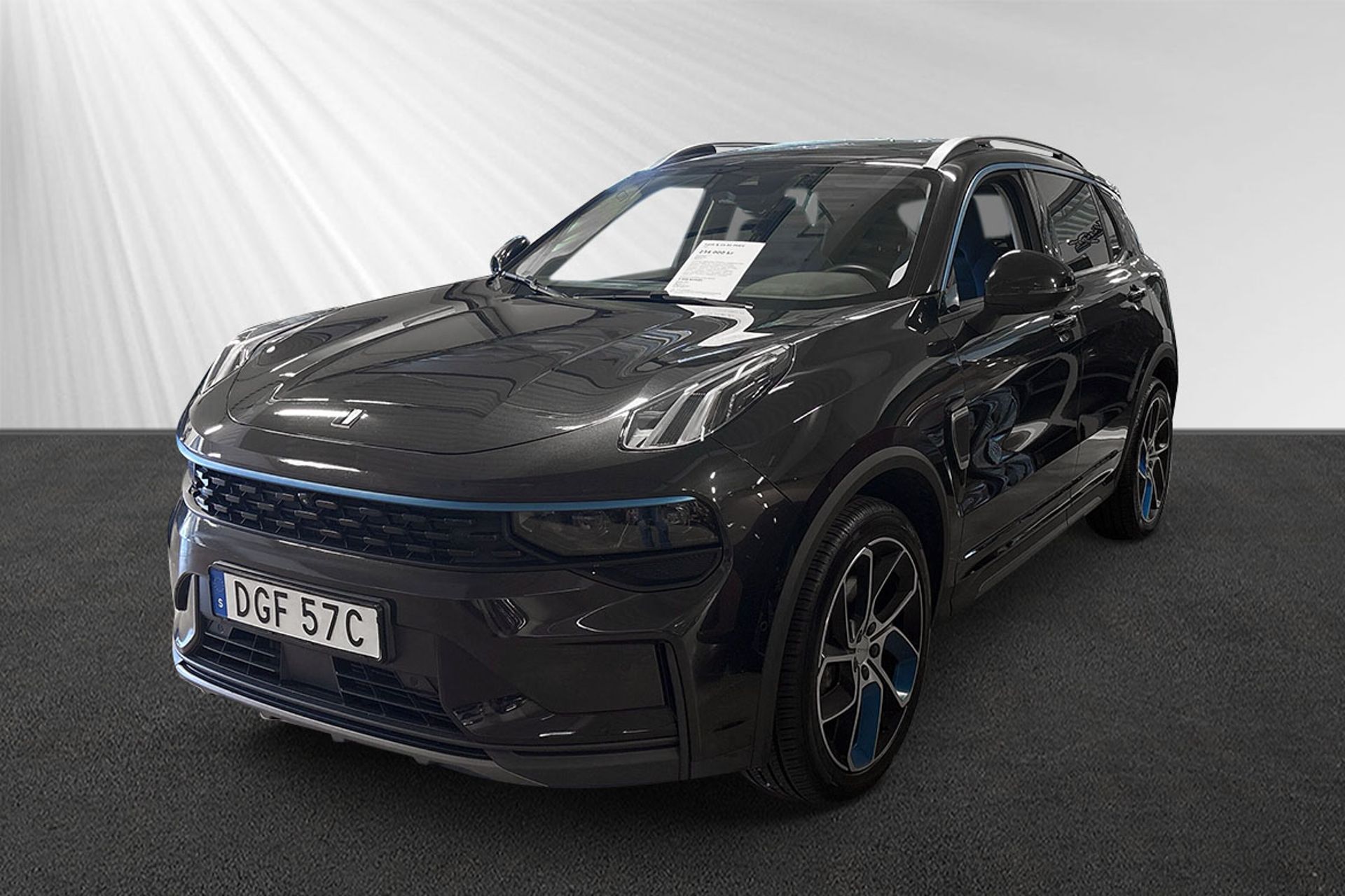 Lynk & Co 01 PHEV 2022, bild 4/9