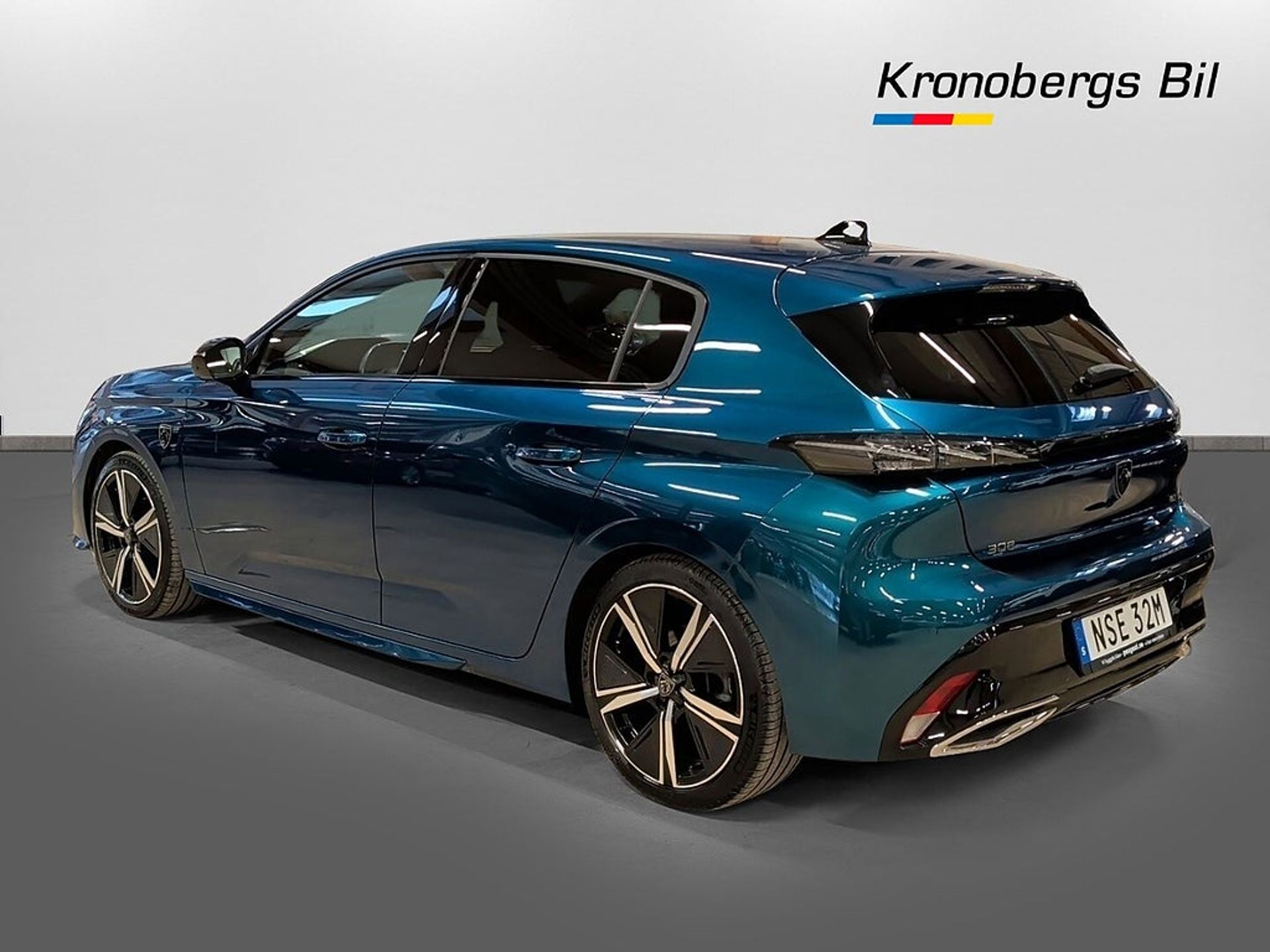 Peugeot 308 2024, photo 6/10