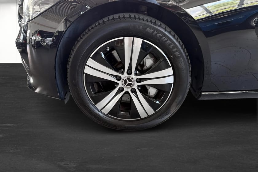 Bild 5 av Mercedes-Benz C 300 T e Avantgarde / Dragkrok / DISCTRONIC