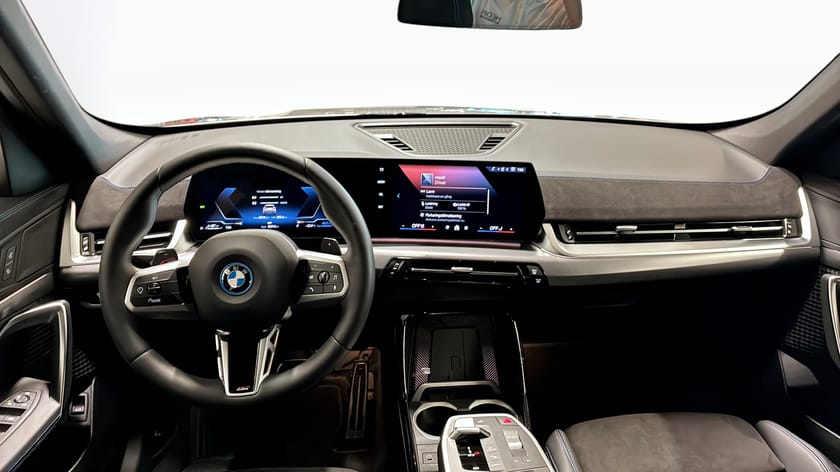 Bild 4 av BMW X1 xDrive25e 