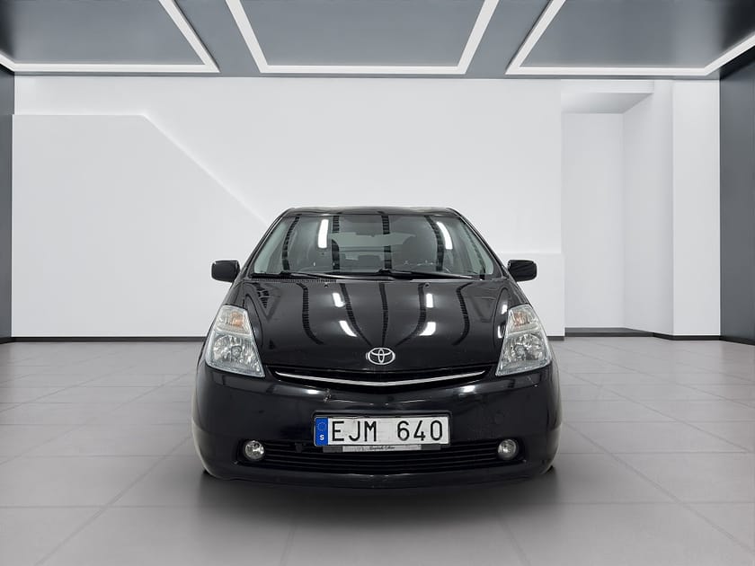Bild 2 av Toyota Prius 1.5 VVT-i + 3CM CVT/ Ränta 1.95%/Besiktad & Servad