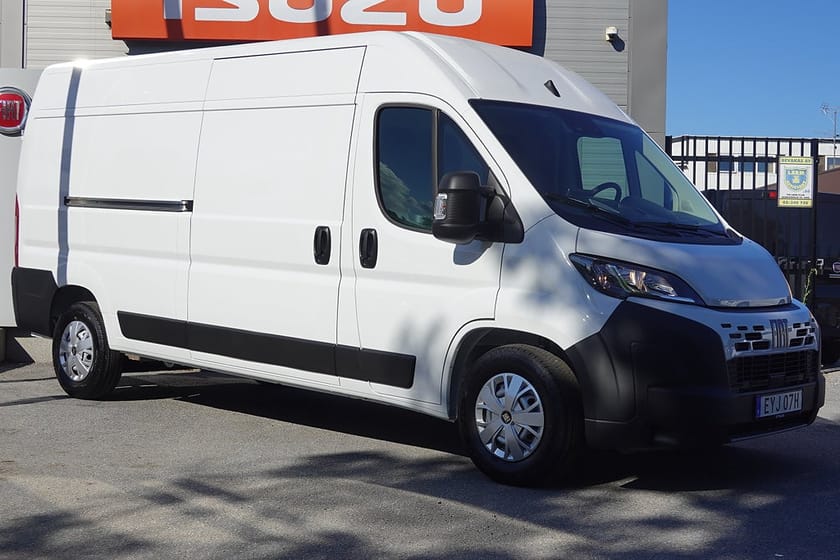 Bild 2 av Fiat Ducato Skåpbil 2.2 140 HK L3H2 Nordic | VÄRMARE |KAMERA