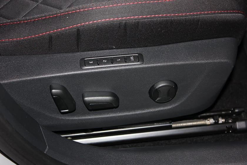 Bild 3 av Škoda Octavia Kombi RS iV