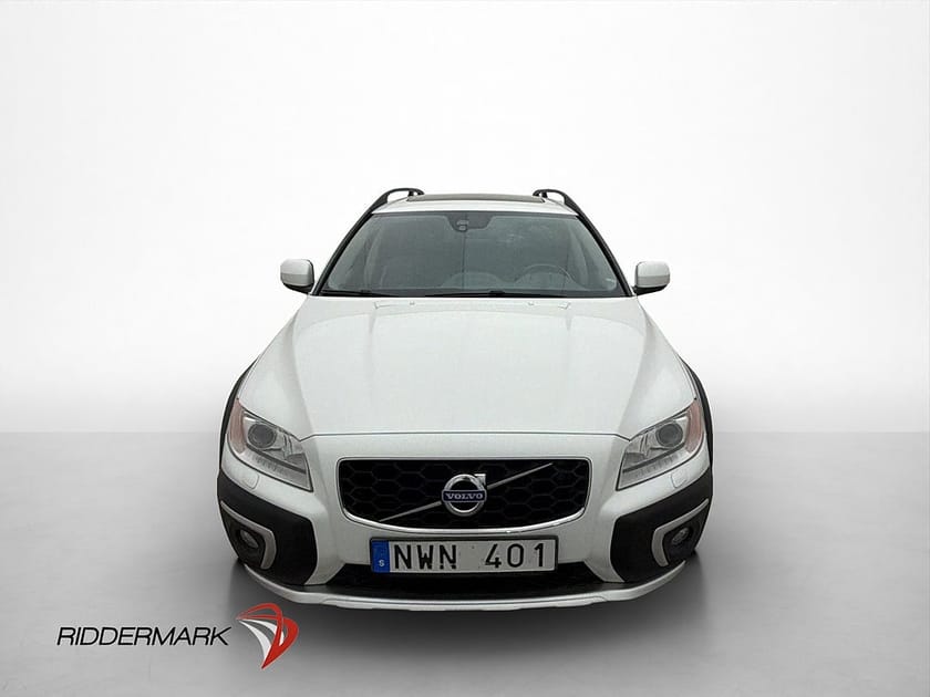 Bild 2 av Volvo XC70 D4 AWD 163hk Momentum Skinn T-lucka Värm Drag VOC