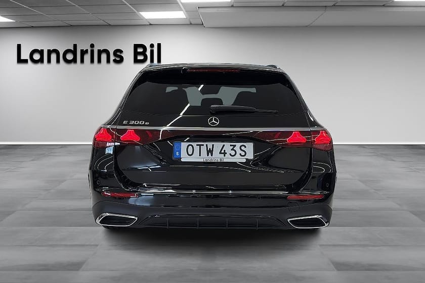 Bild 5 av Mercedes-Benz E 300 T e e,AMG Line,Panorama,Dragkrok,MOMS