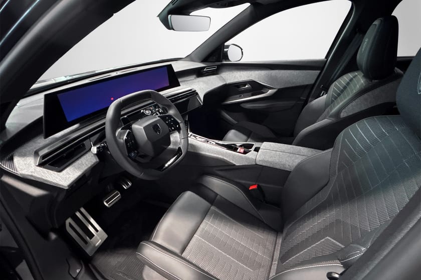 Bild 5 av Peugeot 5008 Plug-In Hybrid GT EDITION PHEV 225hk 91 KM OMG LEV DRAGKROK