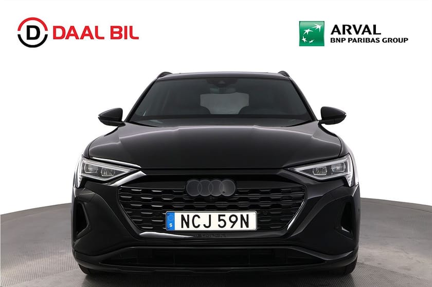 Bild 2 av Audi Q8 55 e-tron quattro 114kWh 408HK PRIVAT/FÖRETAGSLEASING