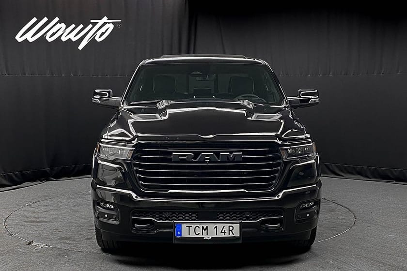 Bild 2 av RAM 1500 Crew Cab Dodge 420HK Laramie Night Premium /360 /Moms