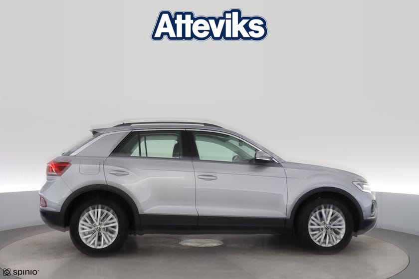 Bild 2 av Volkswagen T-Roc TSI 150hk *LED/Backkamera*