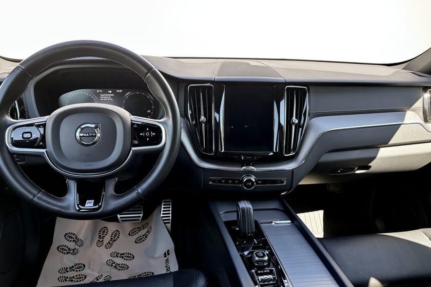 Bild 4 av Volvo XC60 B4 AWD Diesel R-Design